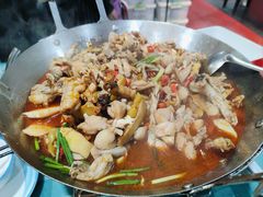 -昱龙大盆牛蛙馆(三兴街总店)