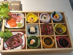 万菜盛合-赤坂亭M9和牛烧肉·日料398放题(万达店)