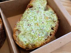芥末法棍-Let's Taipei 非常烘焙(太古里店)