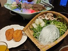 -金陵饭店 56F 家·海鲜火锅餐厅