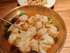 -荣记歡喜·馄饨铺(开发区振华购物中心店)