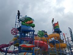 -泸州欢乐派海滩公园