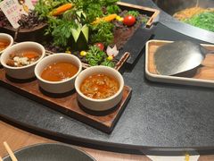 -蘸小院铁锅炖·蘸酱菜·东北菜(怀远门店)