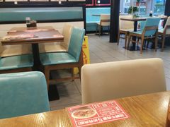 大堂-李先生牛肉面大王(上海站南广场店)