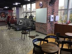-UP健身私教馆(海岸城店)