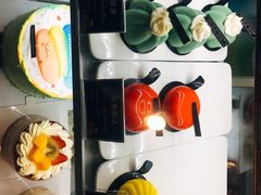 -焙丽拾光(麦凯乐直营店)