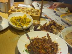 -关东小磨东北菜(上海长风大悦城店)