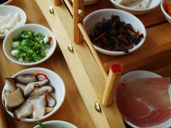 -双桥园·云南过桥米线(古城南门店)