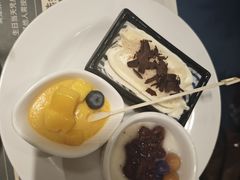 -金马门国际美食百汇(珞喻路店)