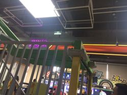 -嗨翻Hi-Fun竞技主题乐园·蹦床团建生日聚会(五棵松华熙店)