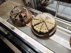 -缸鸭狗(天一广场店)