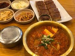 猪颈肉泡菜汤-金北顺大锅家(신사본점)