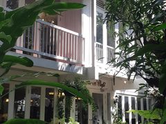 -Fern Forest Cafe