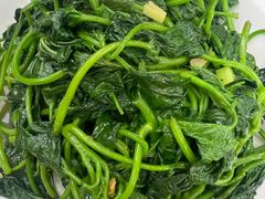 -丹水桥地锅鱼·翘嘴鲌·地方特色全鱼宴(丹江口大坝店)