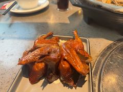 -郑猛记石岐鸽主题餐厅(长江店)
