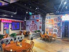 大堂-马路牙子地桌烤肉(工体店)