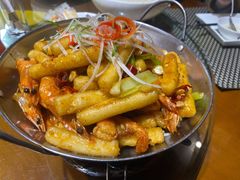 干锅年糕大虾-太平小镇主题餐厅徽宴府