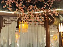 -荷塘秋月·本帮江浙菜(国权路店)