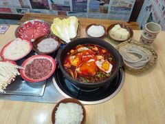 -钱摊摊安顺夺夺粉火锅(宏大广场店)