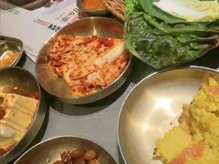 -草家酱蟹炭火烤肉店(珲春南路一店)