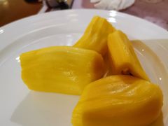 -东莞塘厦三正半山温泉酒店·沙利文西餐厅
