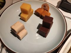 宫廷点心拼盘-羲和雅苑•北京烤鸭(陆家嘴中心店)