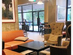 大堂-星巴克(深圳宝安泰华店)