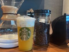 -星巴克(武汉金色港湾店)