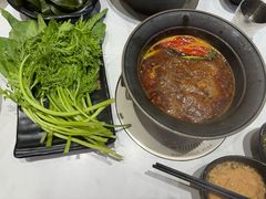 -呷哺呷哺(融创茂店)