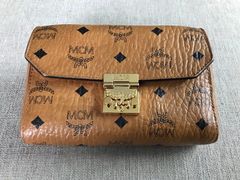 -MCM(比斯特上海购物村店)
