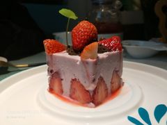 草莓外交官-蜜桃花开·中西融合菜E&W(南长街店)