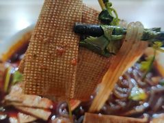 麻辣豆腐皮-老字号杨坡红油米线腊汁肉夹馍(东四道巷店)