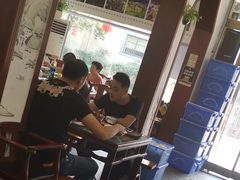 -临街徽菜馆·正宗黄山味