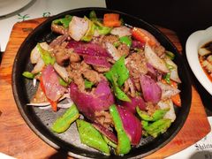 -舌尖上的食缘花园主题餐厅