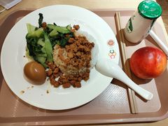 卤肉饭-北大家园食堂