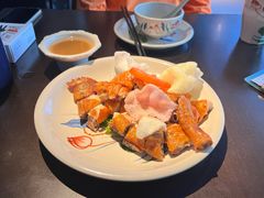 -大头虾越式风味餐厅(光明广场店)