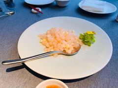鸡头米炒虾仁-HOMES上海本帮菜(襄阳公园店)