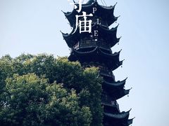 -龙华寺