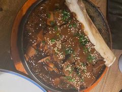 招牌田园火焰牛肋骨-蜜桃餐厅·伴山(湖滨商业街店)