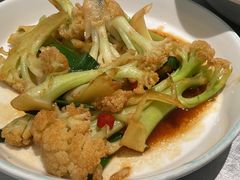 -姚姚酸菜鱼·金戈戈香港豉油鸡(喜荟城联名店)