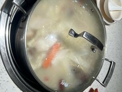 -三人行骨头王火锅(长寿店)