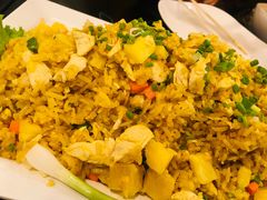 -J Daeng Seafood