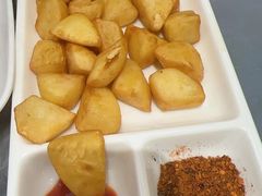 -肥肥虾庄·金牌油焖大虾(东湖欢乐谷店)