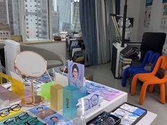 -视野联行眼镜蔡司·依视路官方授权店(顺城店)