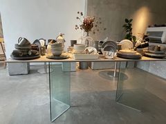 -洪小鹏生活美学馆(领SHOW天地店)