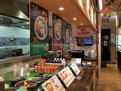 -刀小蛮半只鸡过桥米线(家乐福四元桥店)