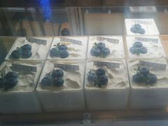 -AHAVA·Fang Baking Studio
