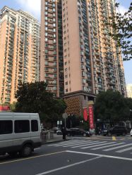 -静安寺珠宝古玩城(斜徐路店)