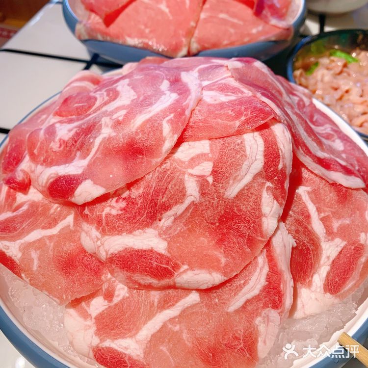 大连李八哥市井火锅