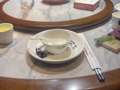 -东口码头·烧鸽子·鱼头泡饼·地方菜(金鹰悦城店)